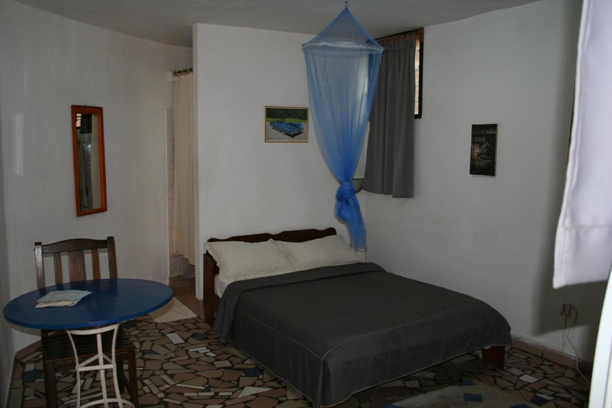 Hotel Napoleon Lagune Lomé Quarto foto